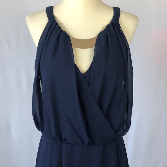 NWT Vince Camuto Elegant Keyhole Evening Gown - Picture 2 of 16